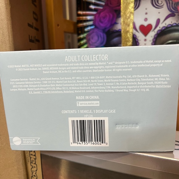 Hot Wheels x Daniel Arsham Eroded Rodger Dodger (NEW IN BOX) - Picture 6 of 8